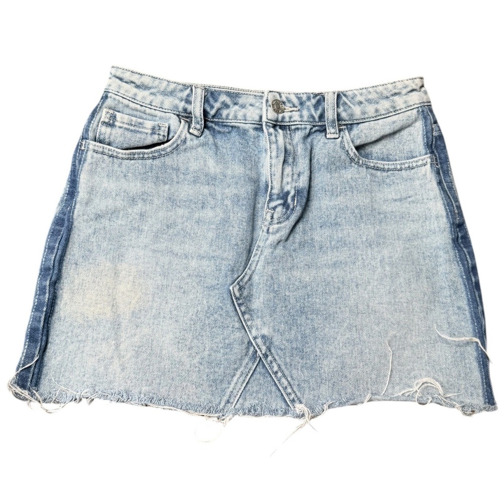 PacSun Light Wash Denim Mini Skirt Raw Hem Distressed Side Stripe Womens‎ 26